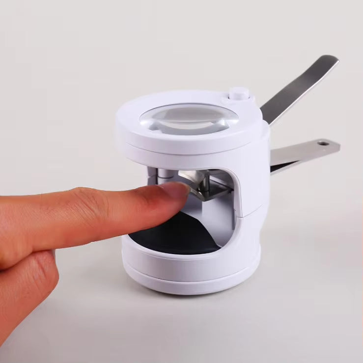 Magnifying Nail Clipper with LED Light