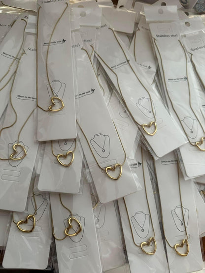 Elegant Heart Pendant Necklace