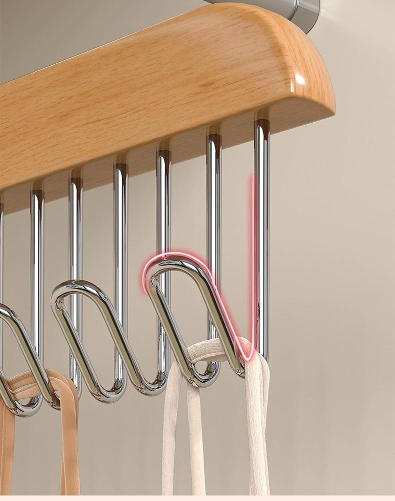 SPACE SAVING HANGER