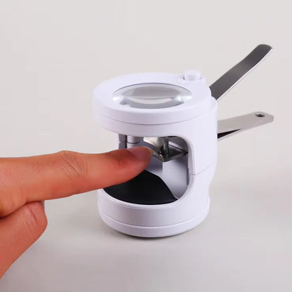 Magnifying Nail Clipper with LED Light