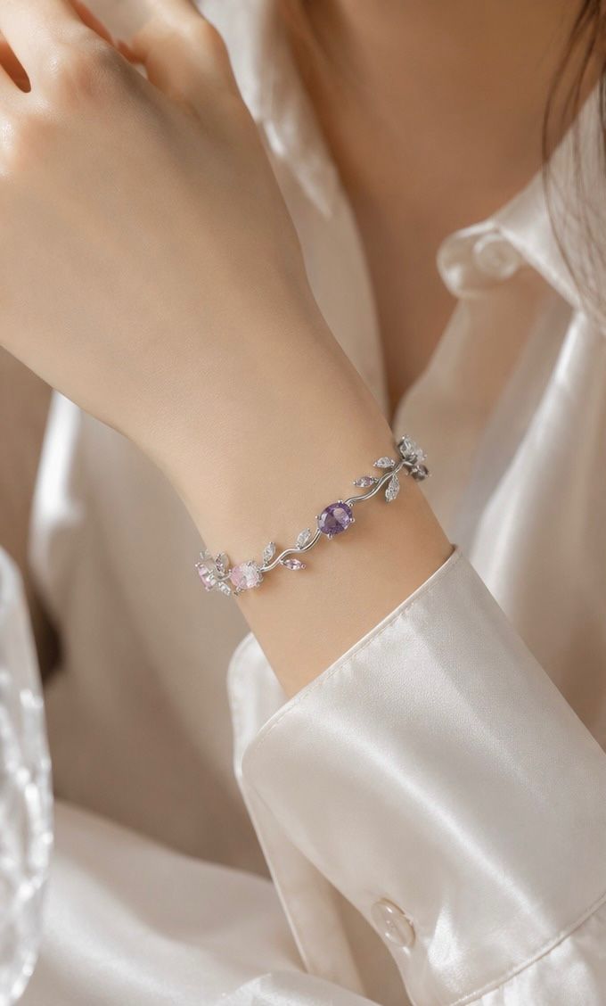 Elegant Repanzul Bracelet – Gold & Silver