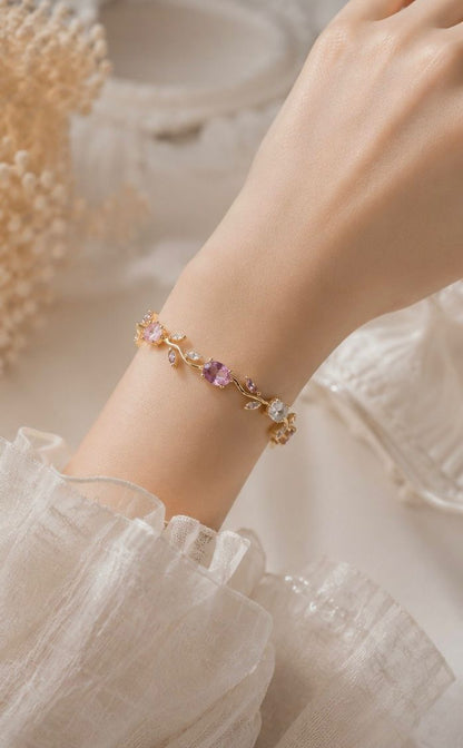 Elegant Repanzul Bracelet – Gold & Silver